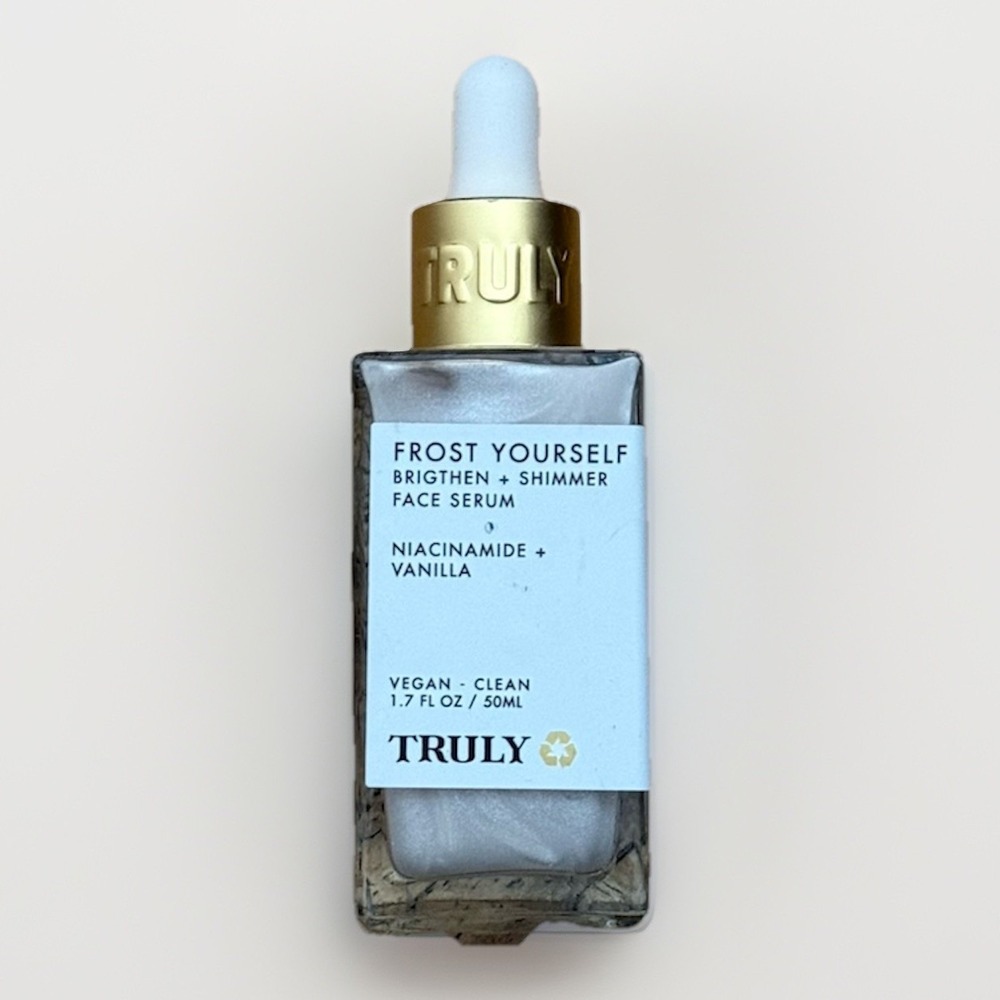 Frost Yourself Shimmer Body Serum by Truly Beauty - Niacinamide + Vanilla 3.1 oz